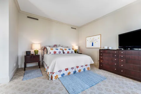 $7,999,999 | 622 North Flagler Drive, Unit 604, West Palm Beach, FL 33401