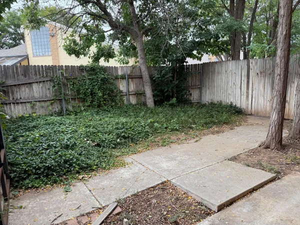 $1,550 | 1801 Steeplechase Drive, Amarillo, TX 79106