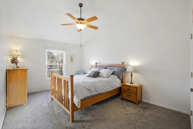 $310,000 | 1511 Queensgreen Court, Naperville, IL 60563