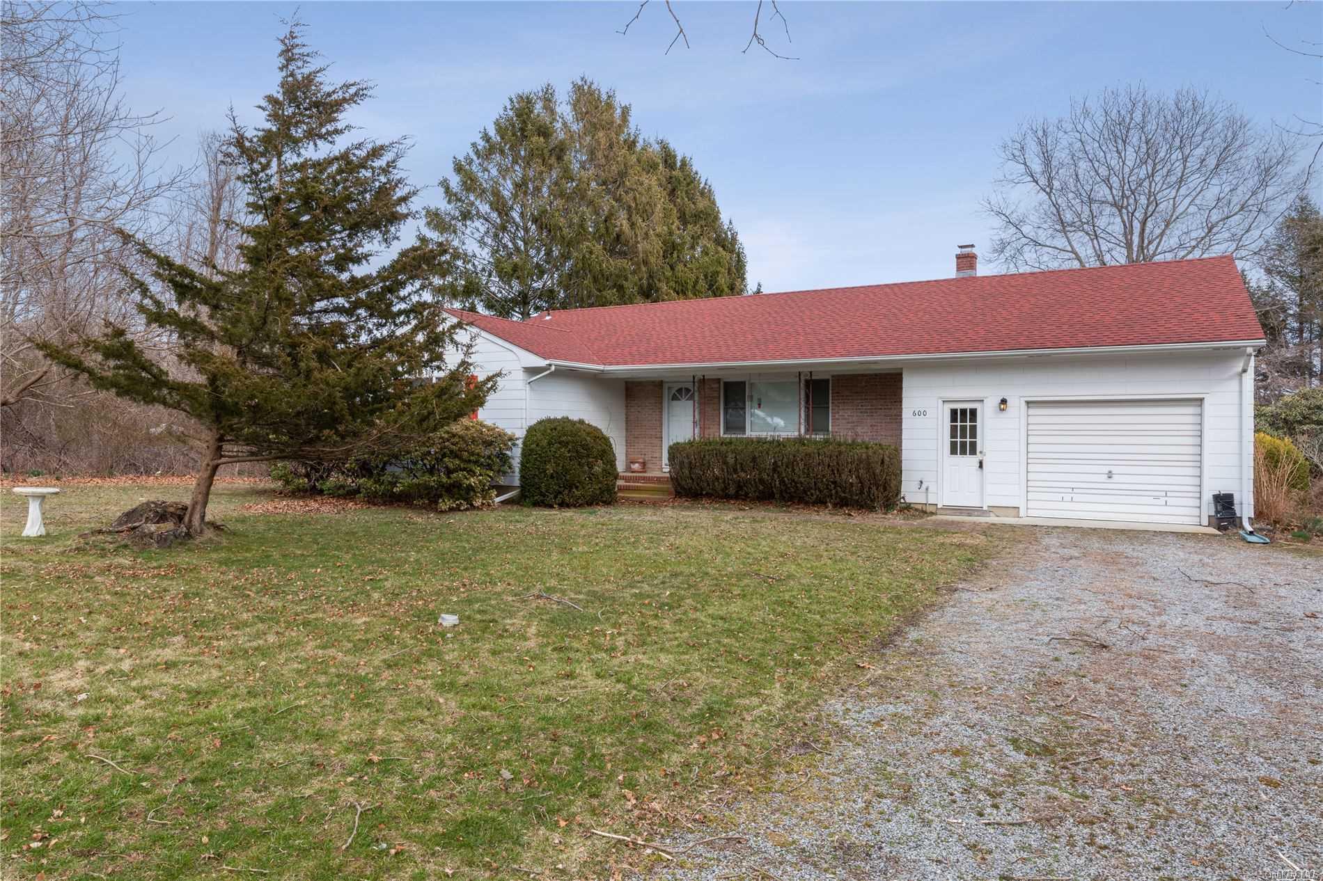 600 Youngs Road Orient, NY 11957 - Photo 1 of 1 Gallery Image 1