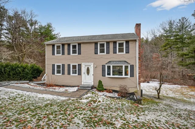 $715,000 | 12 Keyes Road, Westford, MA 01886