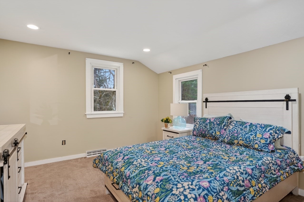 12 Keyes Road Westford, MA 01886 - Photo 21 of 33 Gallery Image 21
