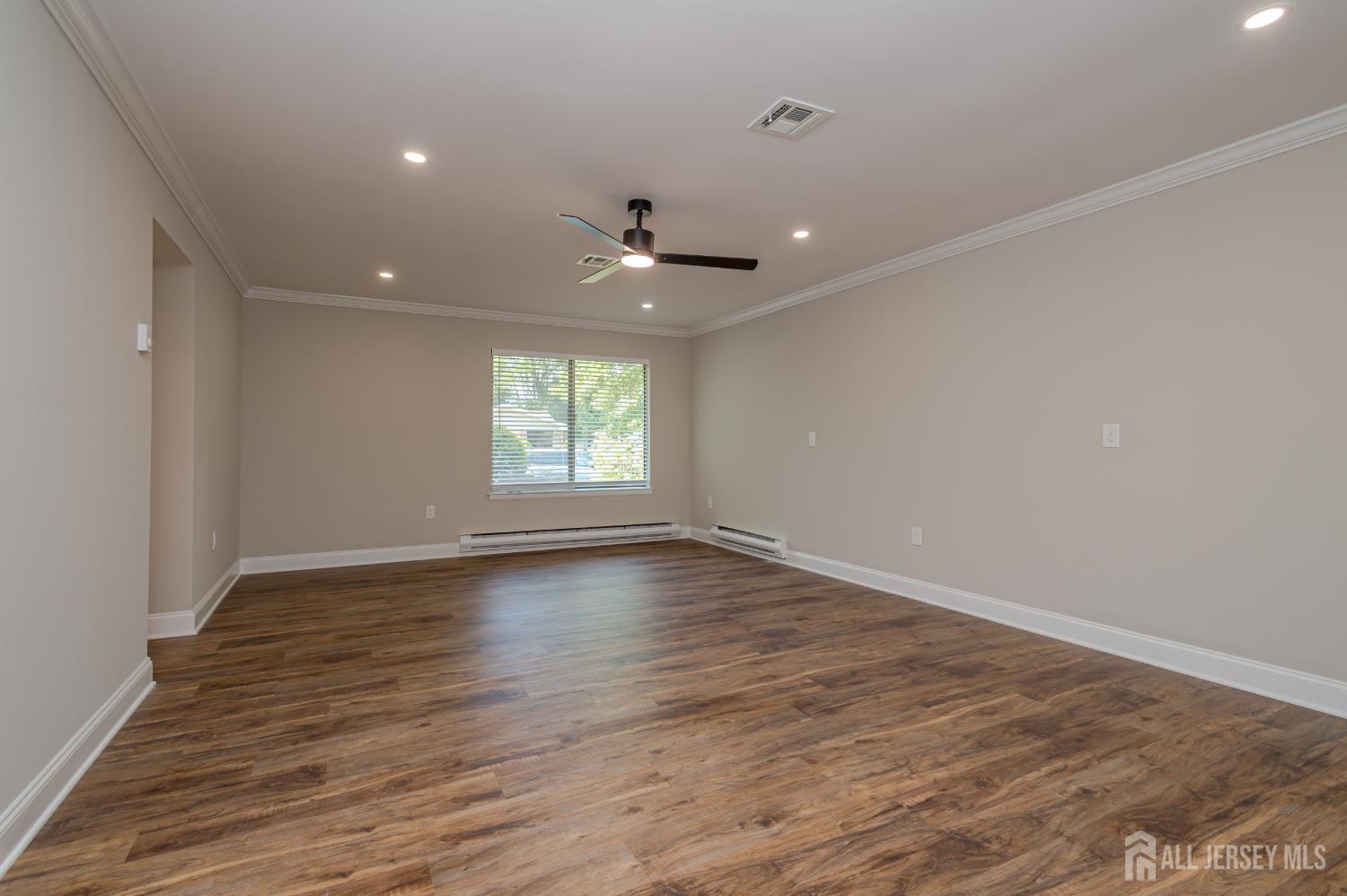 742 A Pompton Road Monroe Township, NJ 08831 - Photo 17 of 27