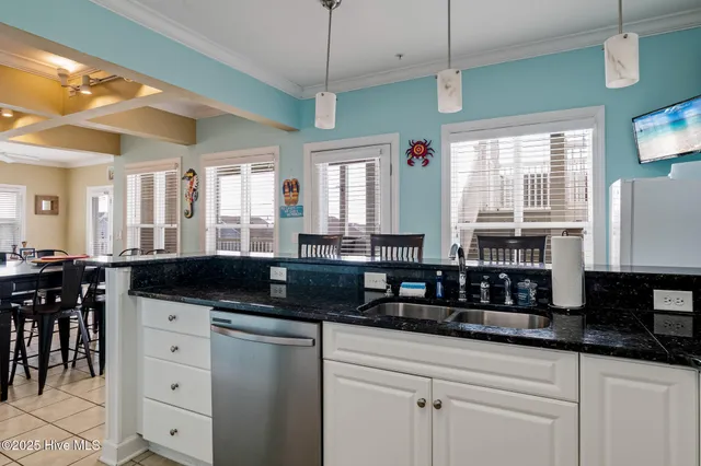 $659,900 | 179 Via Old Sound Boulevard, Unit D, Ocean Isle Beach, NC 28469