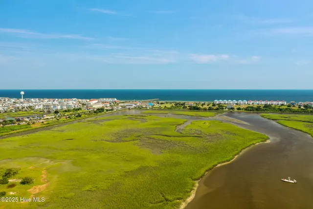 $659,900 | 179 Via Old Sound Boulevard, Unit D, Ocean Isle Beach, NC 28469