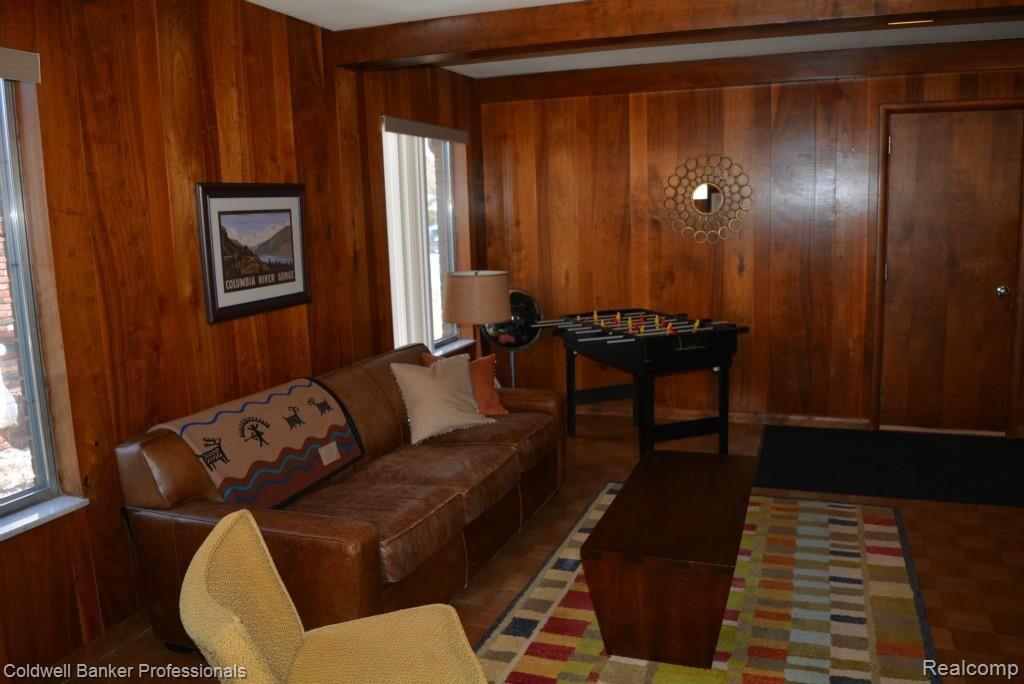 7 Roslyn Road Grosse Pointe, MI 48236 - Photo 23 of 41 DSC_1275.jpg
