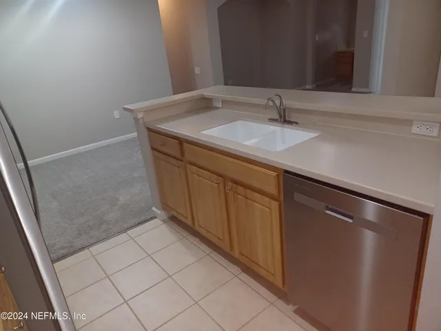 $1,475 | 10075 Gate Parkway North, Unit 2406, Jacksonville, FL 32246