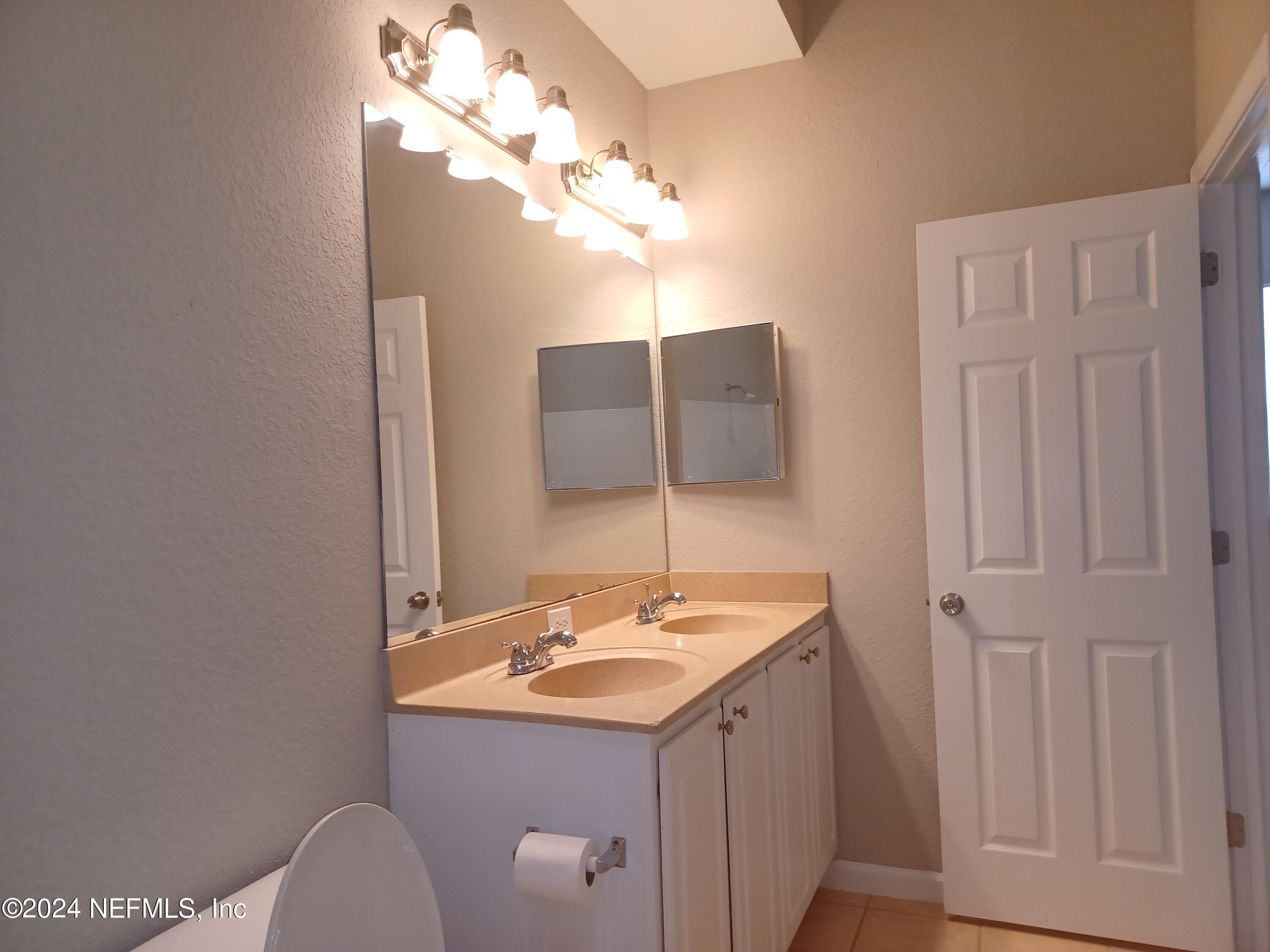 10075 Gate Parkway North, Unit 2406 Jacksonville, FL 32246 - Photo 18 of 25 19 MBA 1