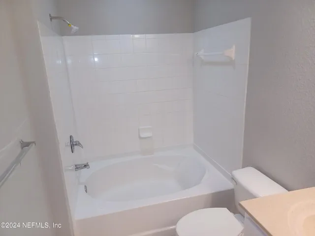 $1,475 | 10075 Gate Parkway North, Unit 2406, Jacksonville, FL 32246