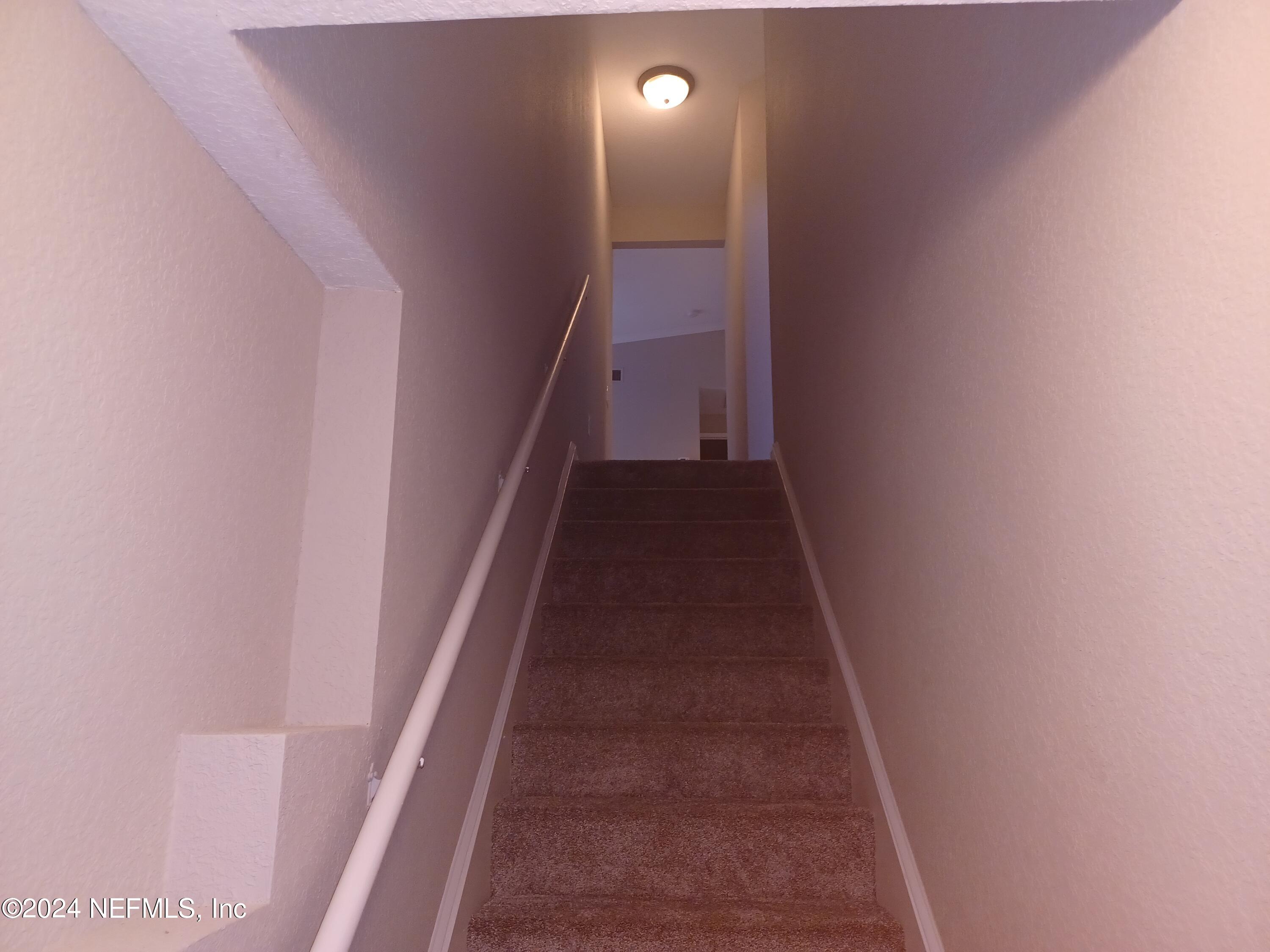 10075 Gate Parkway North, Unit 2406 Jacksonville, FL 32246 - Photo 4 of 25 4 Entrance