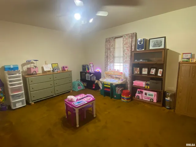 $195,000 | 37 Westfair Drive, Jacksonville, IL 62650