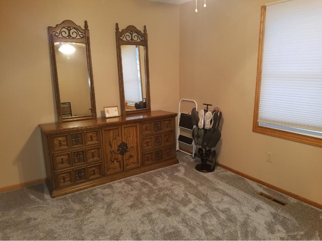 4227 Boulder Ridge Point Eagan, MN 55122 - Photo 11 of 16 Gallery Image 11