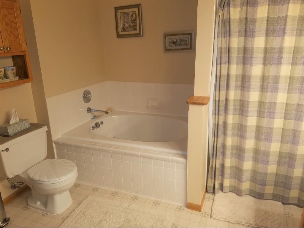 4227 Boulder Ridge Point Eagan, MN 55122 - Photo 12 of 16 Gallery Image 12