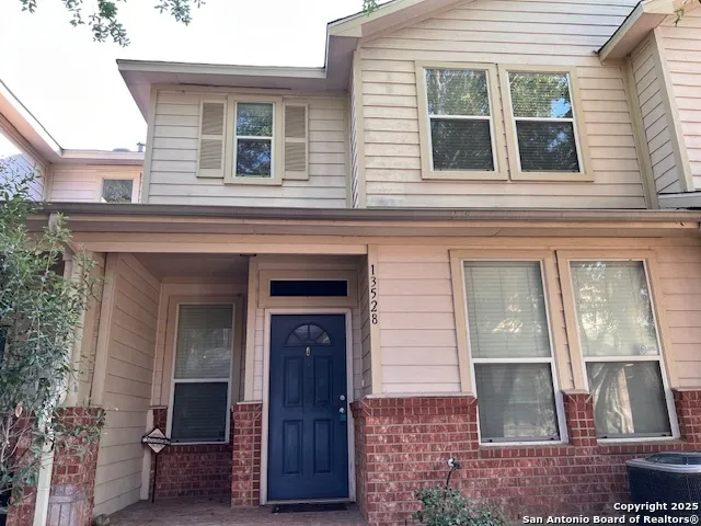 $1,500 | 13528 Bristow Dawn, San Antonio, TX 78217