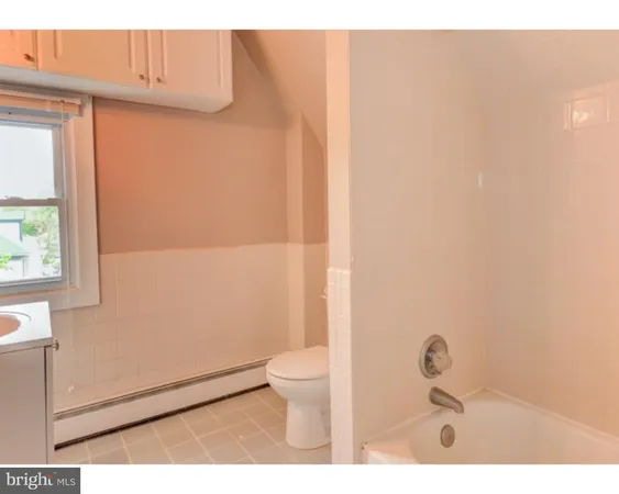 $1,400 | 239 Vine Street, Unit 8, Delanco, NJ 08075