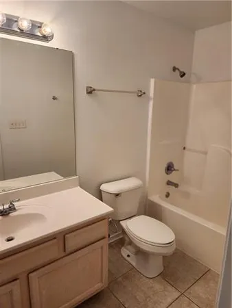 $2,000 | 870 Marina Drive, Unit B, Slidell, LA 70458