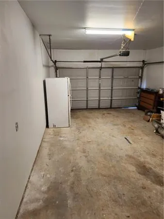 $2,000 | 870 Marina Drive, Unit B, Slidell, LA 70458