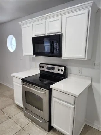 $2,000 | 870 Marina Drive, Unit B, Slidell, LA 70458