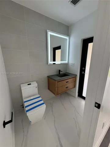 $694,000 | 20221 Southwest 118th Avenue, Miami, FL 33177