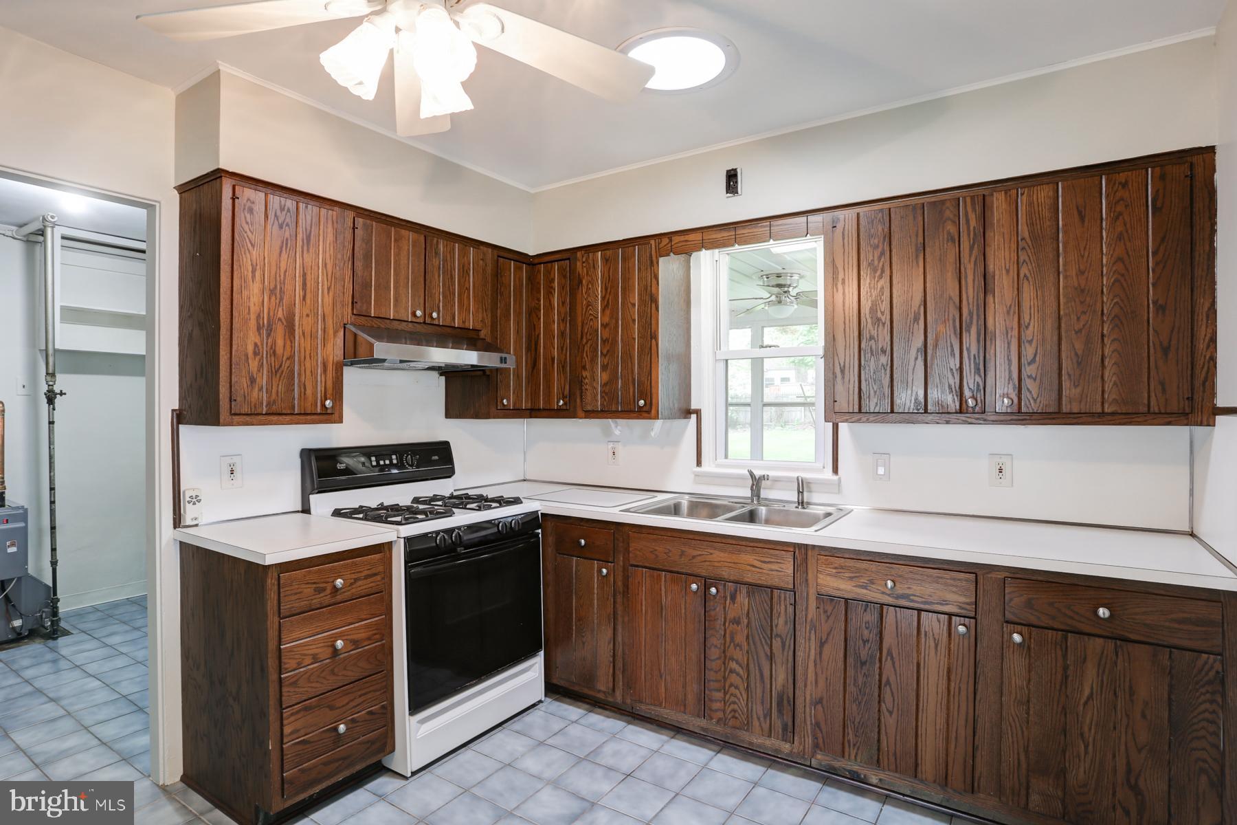 1384 Simpson Ferry Road New Cumberland, PA 17070 - Photo 8 of 23 Gallery Image 8