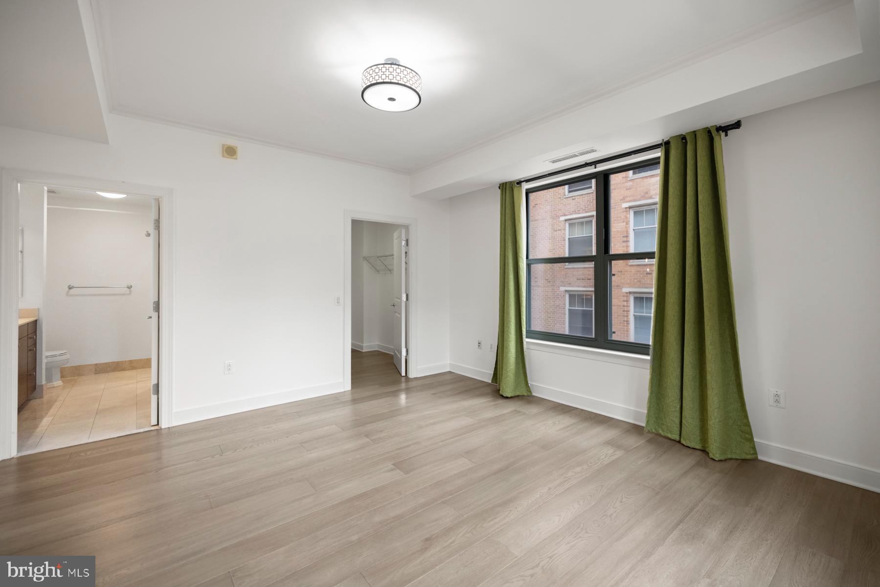 2425 L Street Northwest, Unit 436 Washington, DC 20037 - Photo 19 of 38