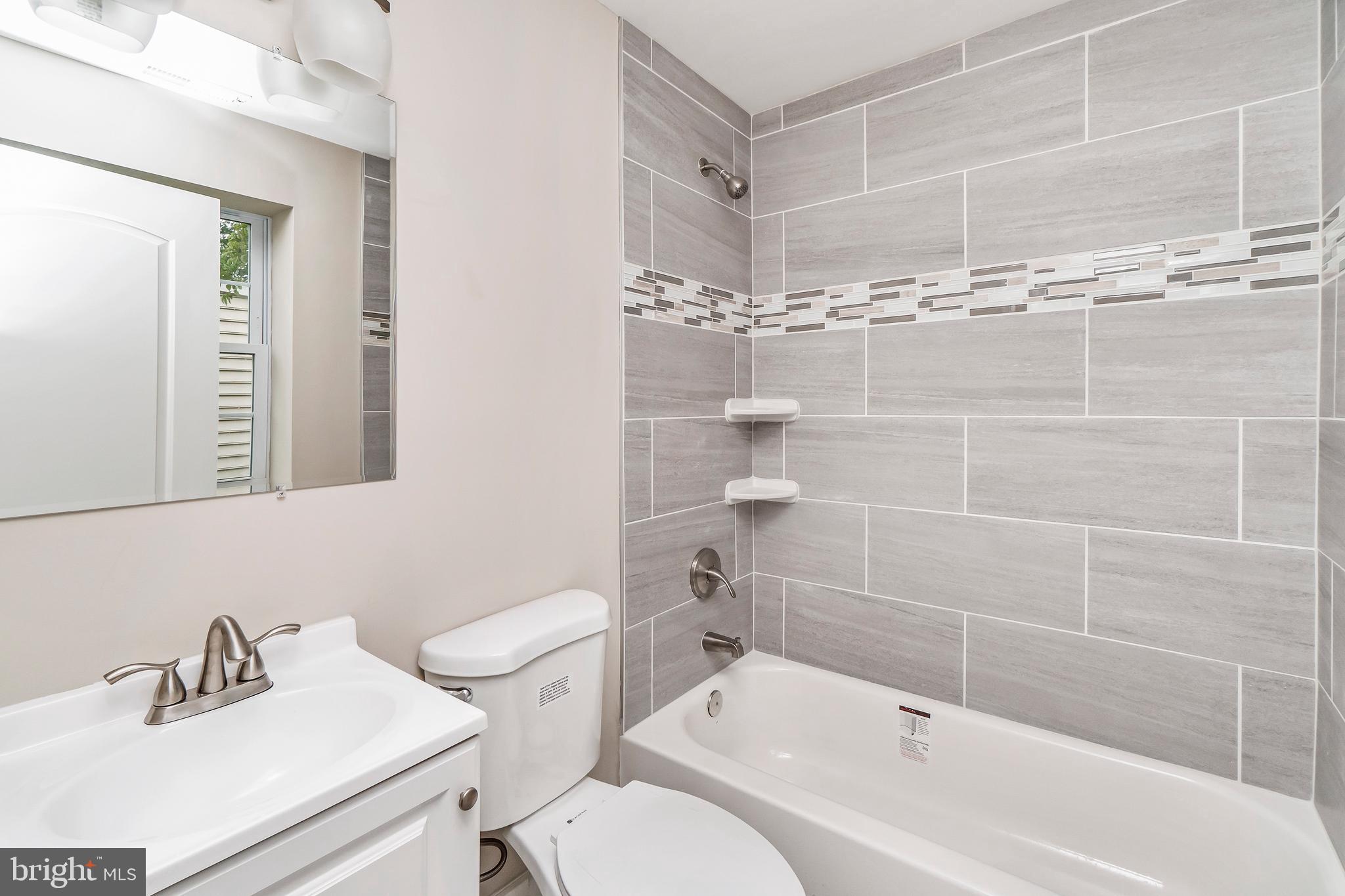 41 Ridgemoor Road Baltimore, MD 21221 - Photo 26 of 38