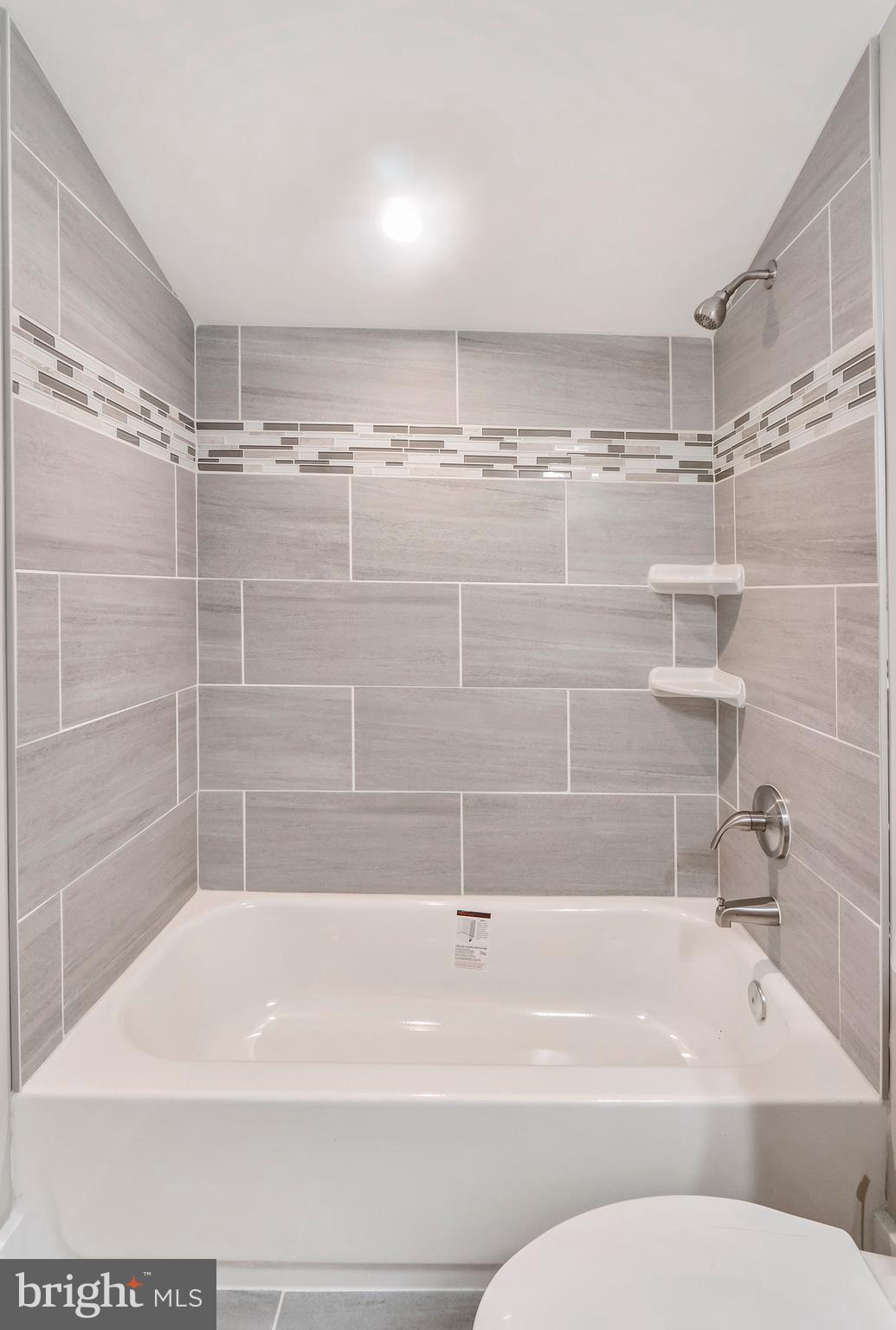 41 Ridgemoor Road Baltimore, MD 21221 - Photo 33 of 38