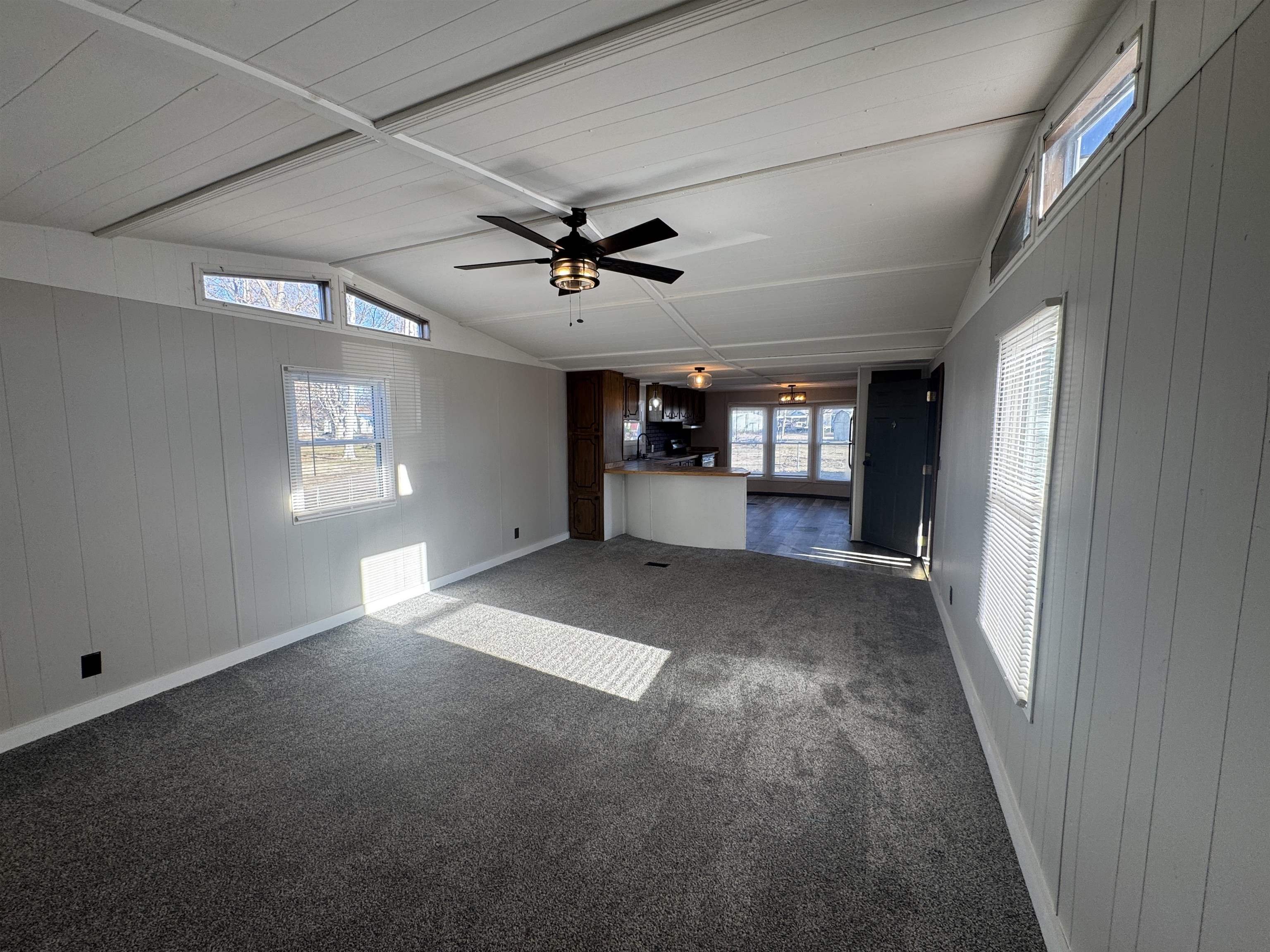 409 West 9th Street Sandoval, IL 62882 - Photo 11 of 31 a view of entryway and hall with a window