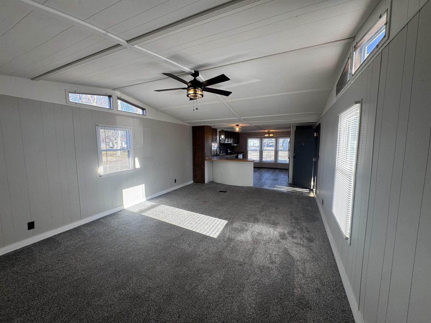 409 West 9th Street Sandoval, IL 62882 - Photo 11 of 31 a view of entryway and hall with a window