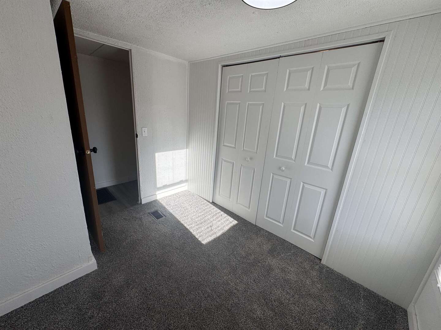 409 West 9th Street Sandoval, IL 62882 - Photo 14 of 31 a view of an empty room
