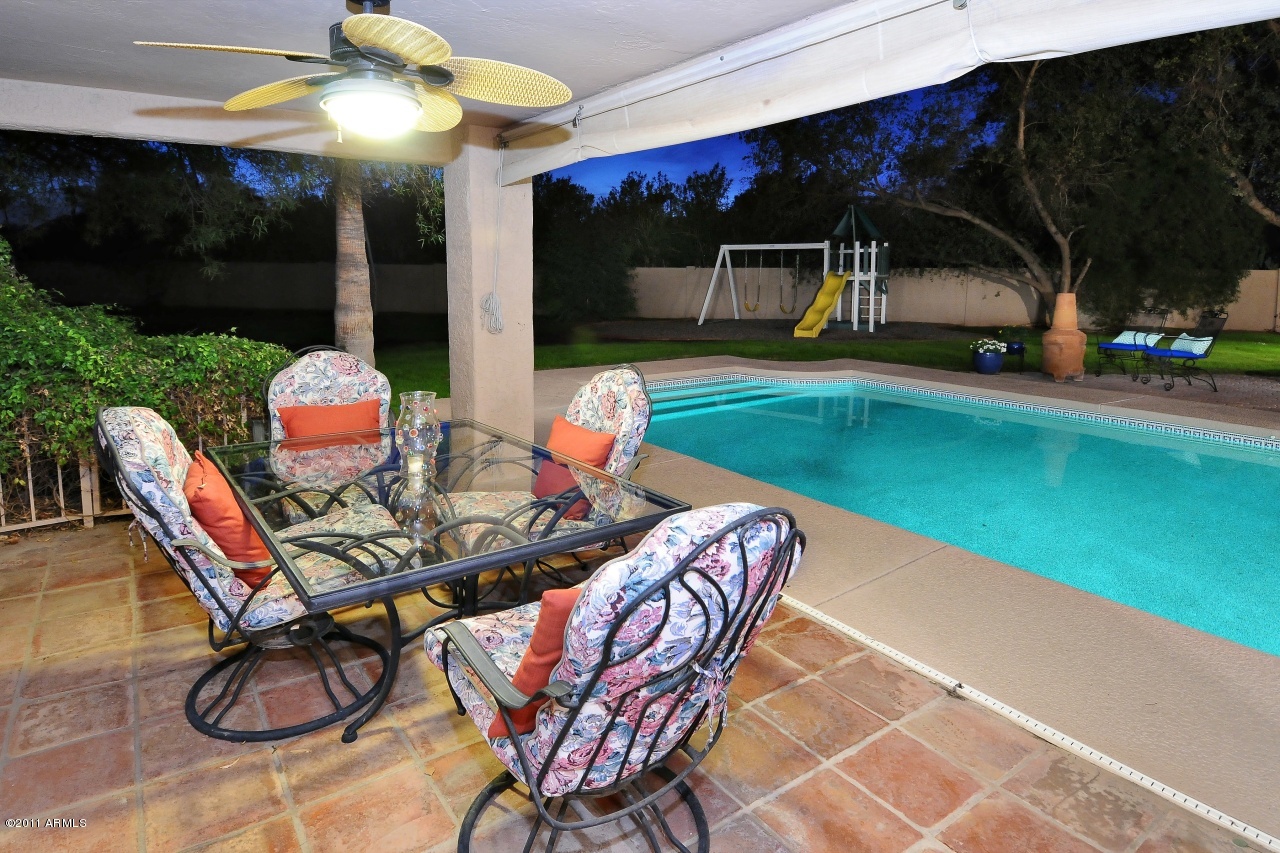 8738 North 55th Place Paradise Valley, AZ 85253 - Photo 24 of 25 Pool