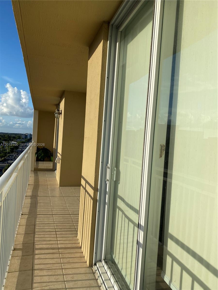 2425 Southwest 27th Avenue, Unit 1008 Miami, FL 33145 - Photo 20 of 20 a view of a hallway