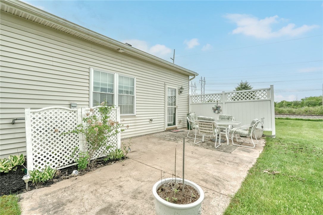 95 Eagle Pine Way Rochester, NY 14623 - Photo 36 of 38