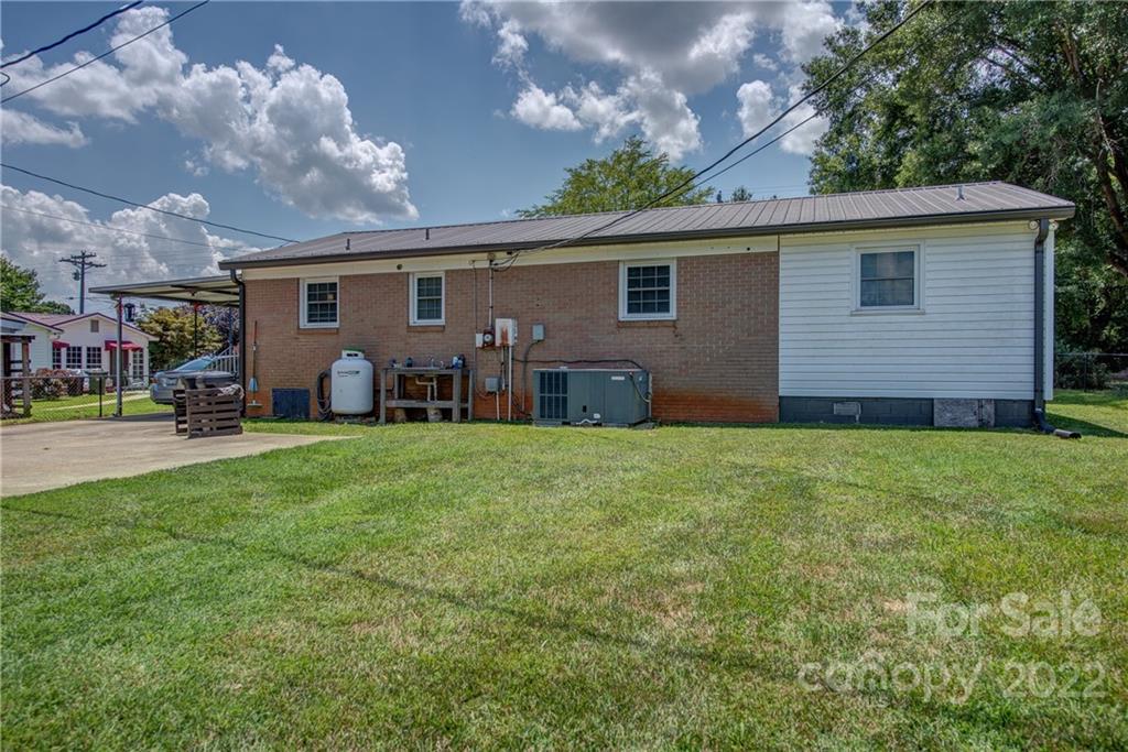508 Ike Lynch Road Dallas, NC 28034 - Photo 17 of 19 Gallery Image 17