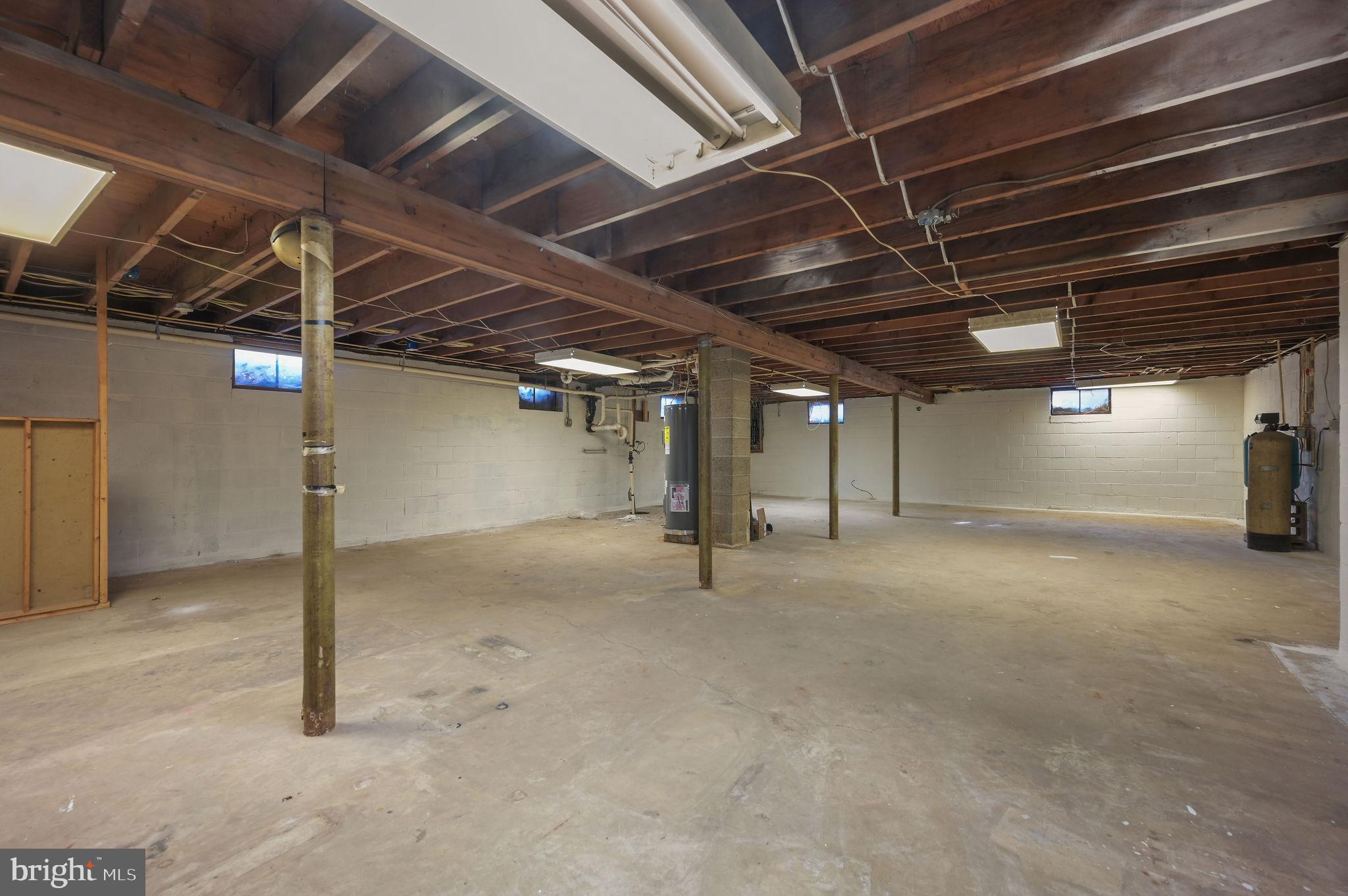 201 North Old Mill Road Dover, DE 19901 - Photo 23 of 27 a view of empty room