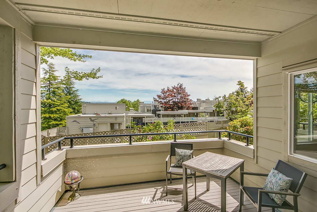 7423 Old Redmond Road, Unit 201 Redmond, WA 98052 - Photo 15 of 17 Gallery Image 15