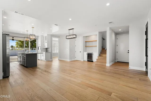 $1,545,488 | 13903 Graber Avenue, Sylmar, CA 91342