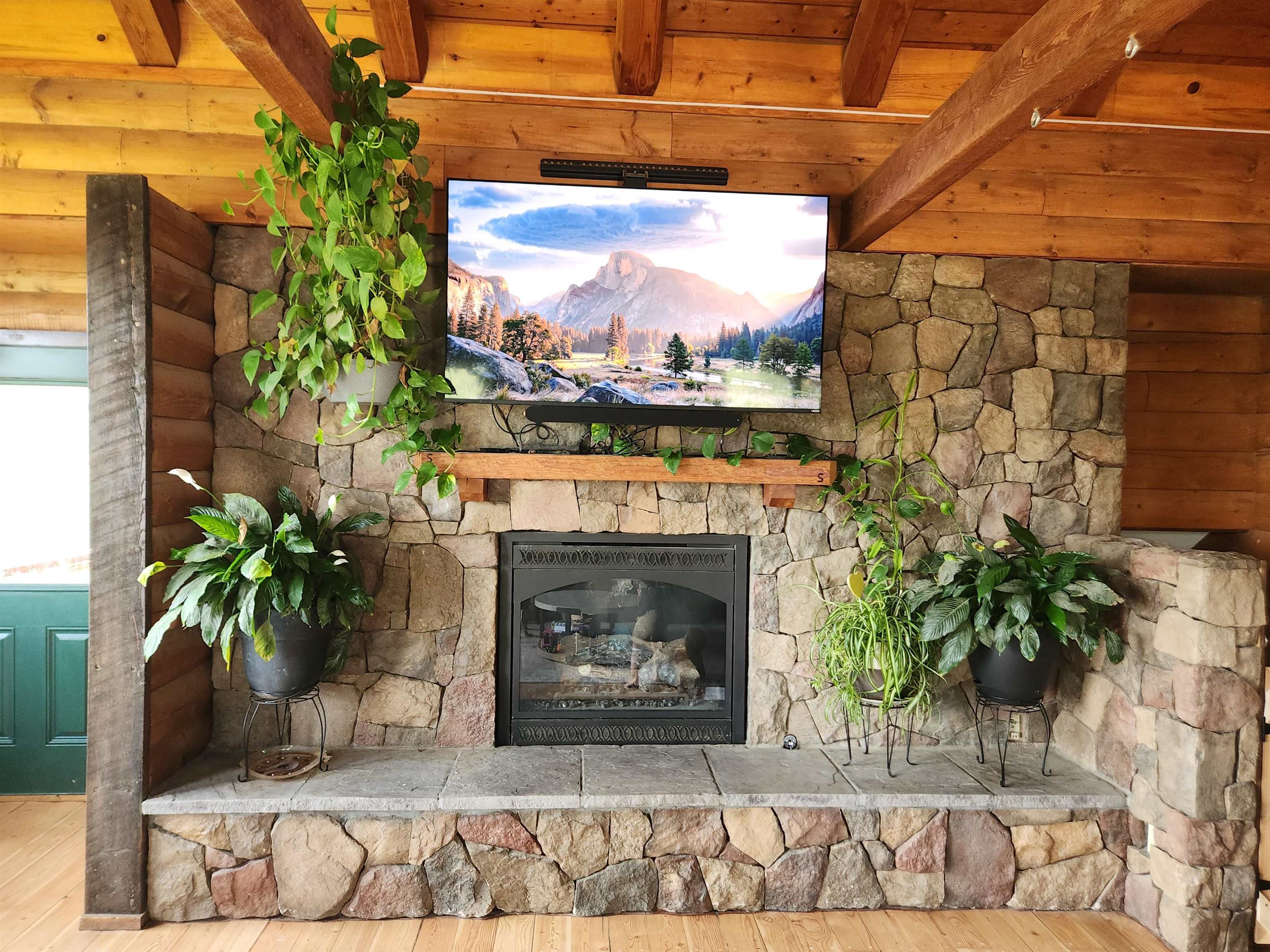 499 Gold Creek Loop Road Colville, WA 99114 - Photo 4 of 38 Gallery Image 4
