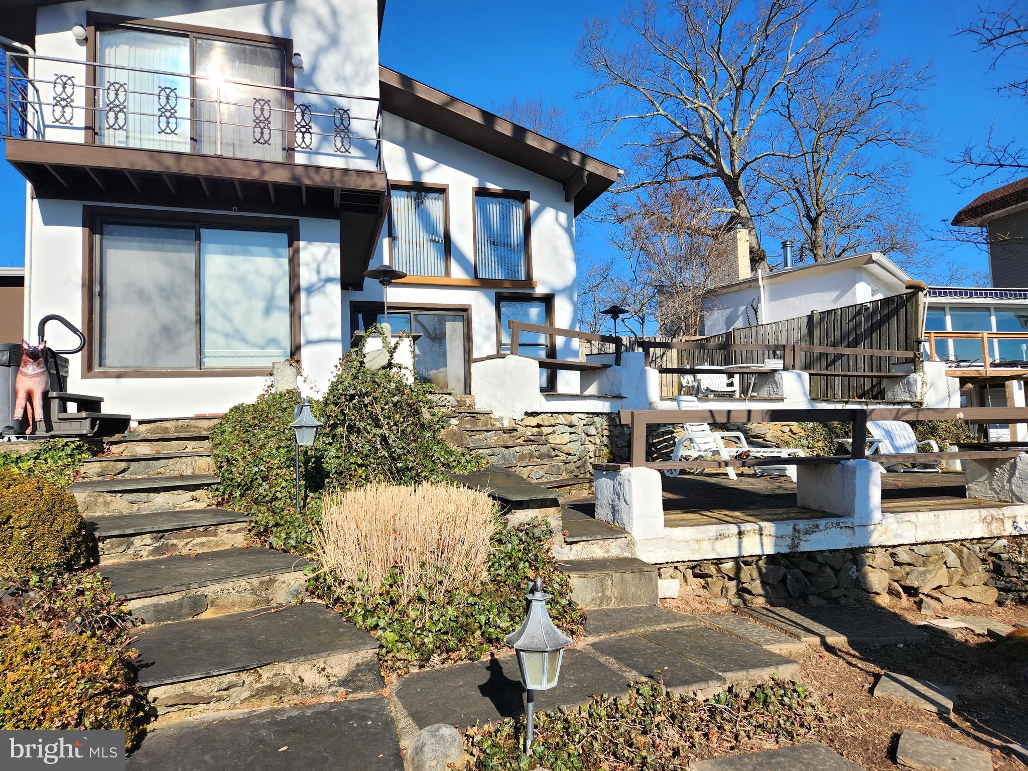 Welcome to 603 Delmar!