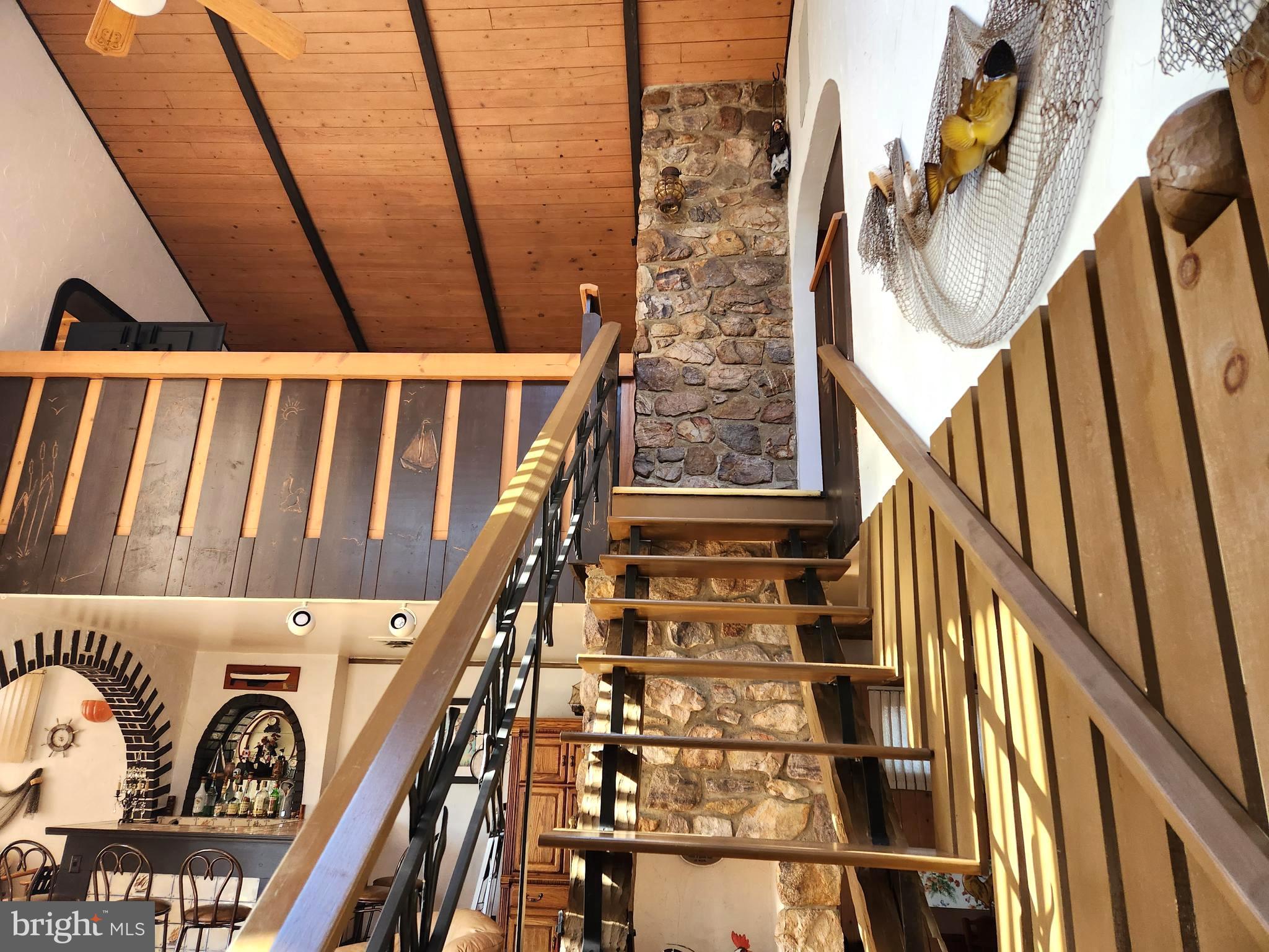 603 Delmar Road Edgewater, MD 21037 - Photo 21 of 43 Beautiful wood, stone, and metal work