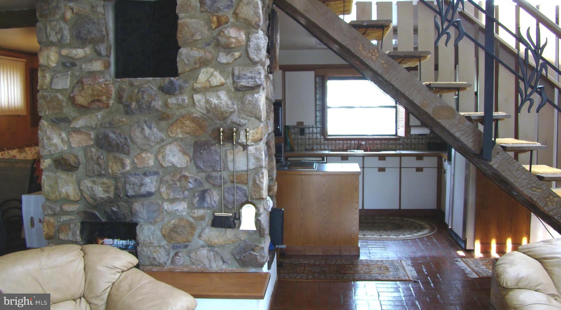 603 Delmar Road Edgewater, MD 21037 - Photo 9 of 43 View from living room