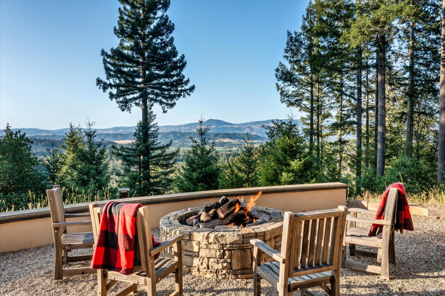 1315 West Dry Creek Road Healdsburg, CA 95448 - Photo 40 of 57