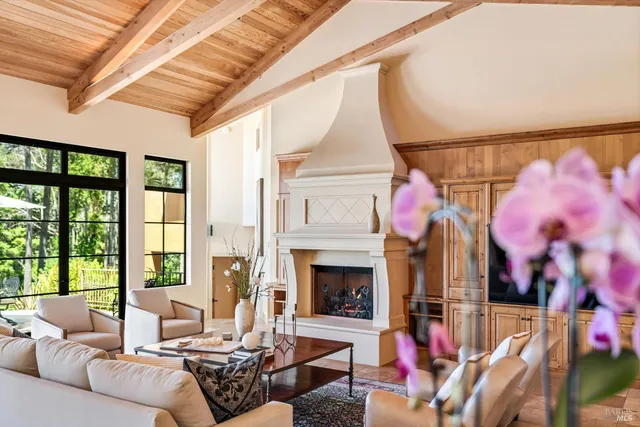 $3,995,000 | 1315 West Dry Creek Road, Healdsburg, CA 95448