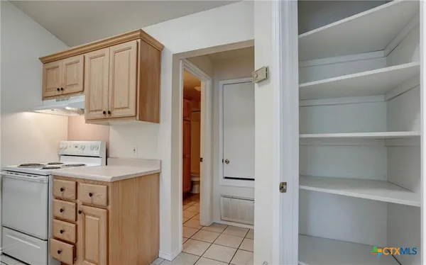 $995 | 427 Lindsey Street, Unit 121, San Marcos, TX 78666