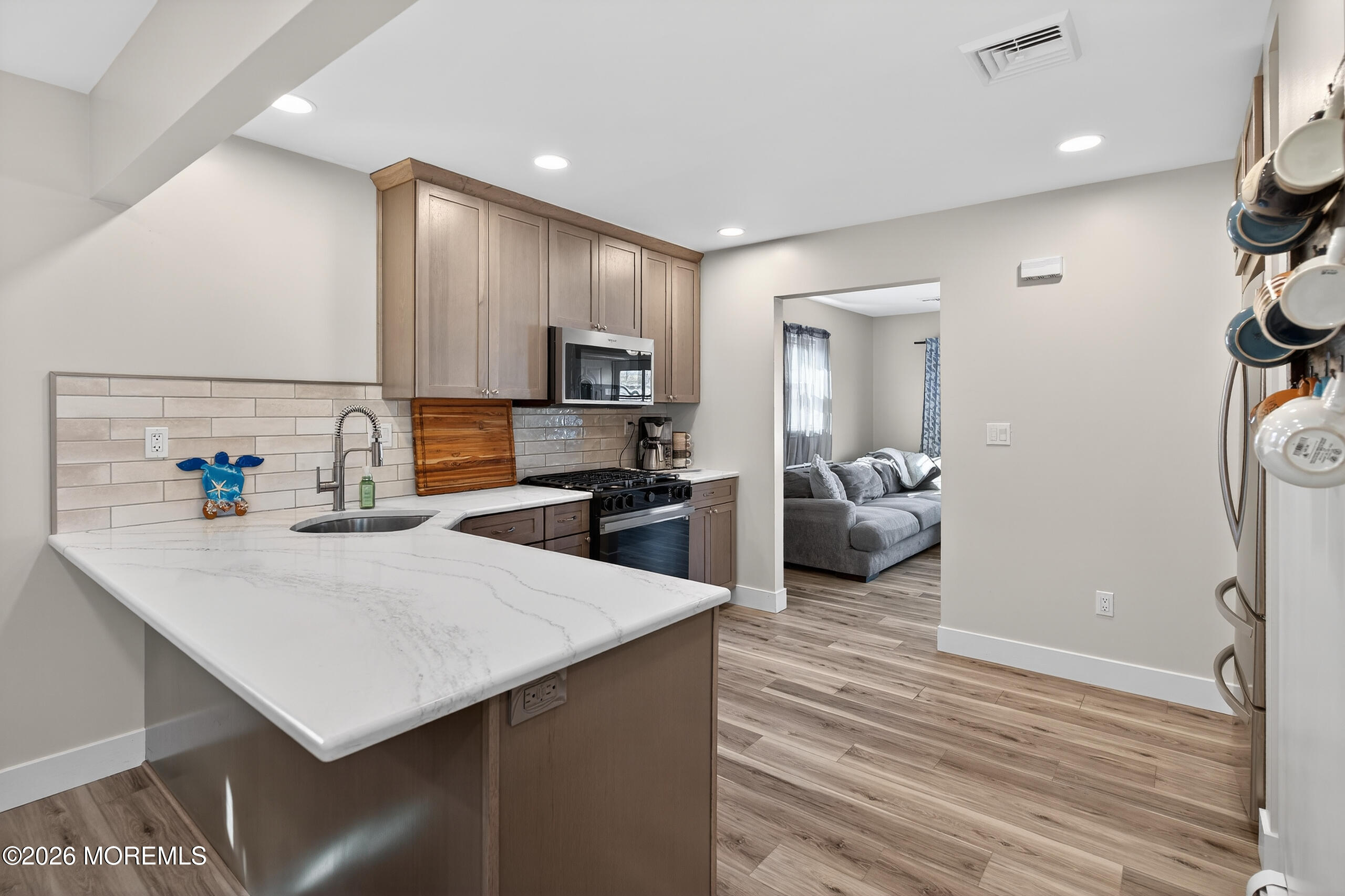 553 Lloyd Road Toms River, NJ 08753 - Photo 21 of 43 DSC00856