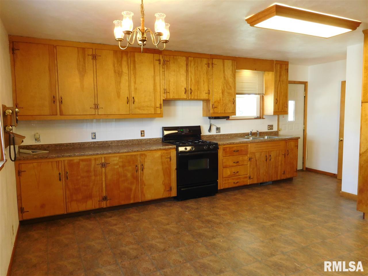 1401 2nd Street Lacon, IL 61540 - Photo 3 of 31 Gallery Image 3