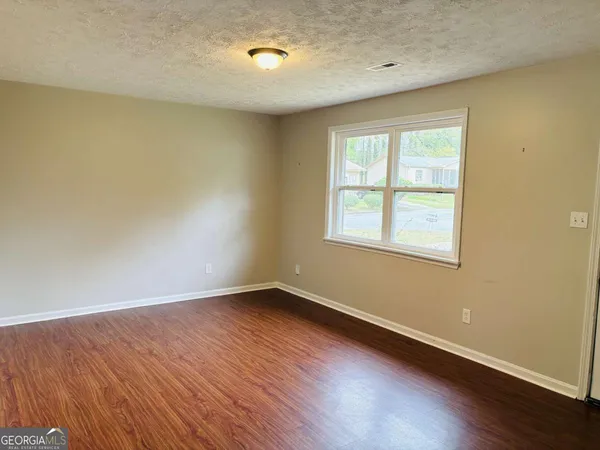 $1,350 | 42 Westgate Park Lane, Newnan, GA 30263