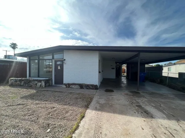 $1,195 | 453 West University Drive, Mesa, AZ 85201