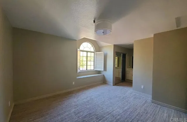 $975,000 | 2310 Vista Valley Lane, Vista, CA 92084