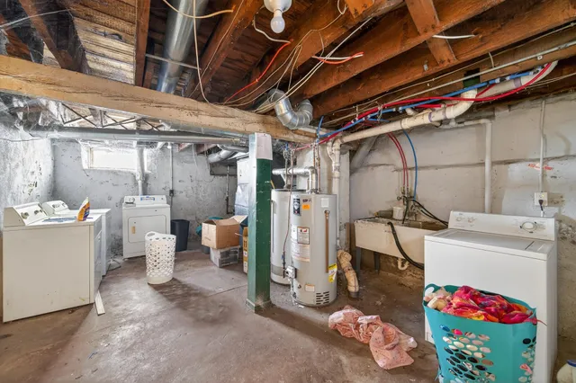 $249,900 | 2622 North 4th Street, Minneapolis, MN 55411